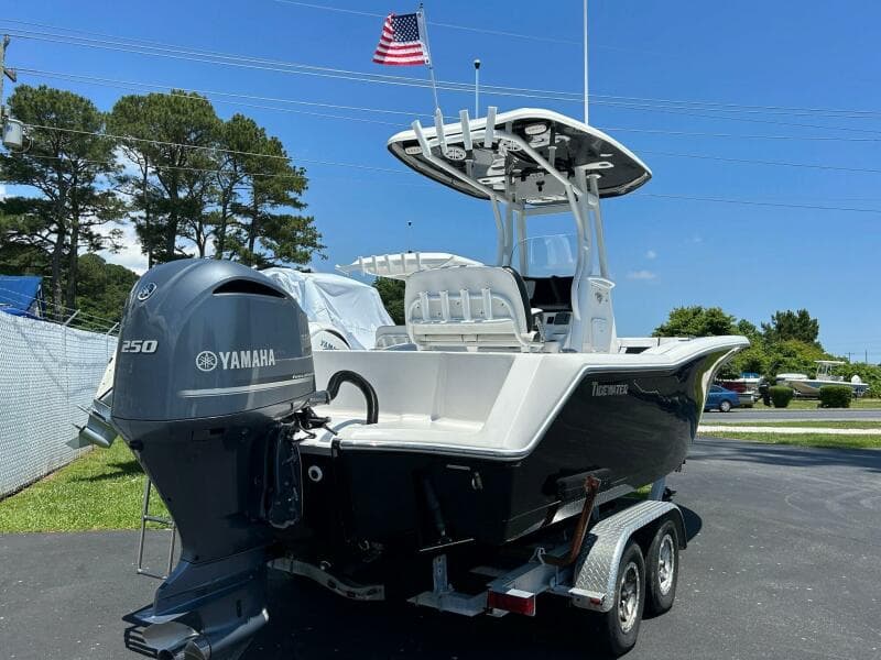 2019 Tidewater 232 Adventure