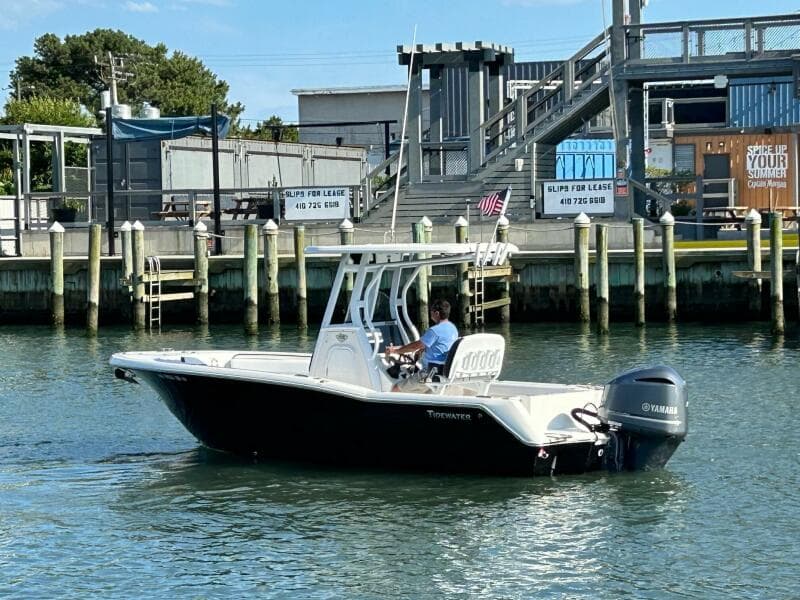 2019 Tidewater 232 Adventure