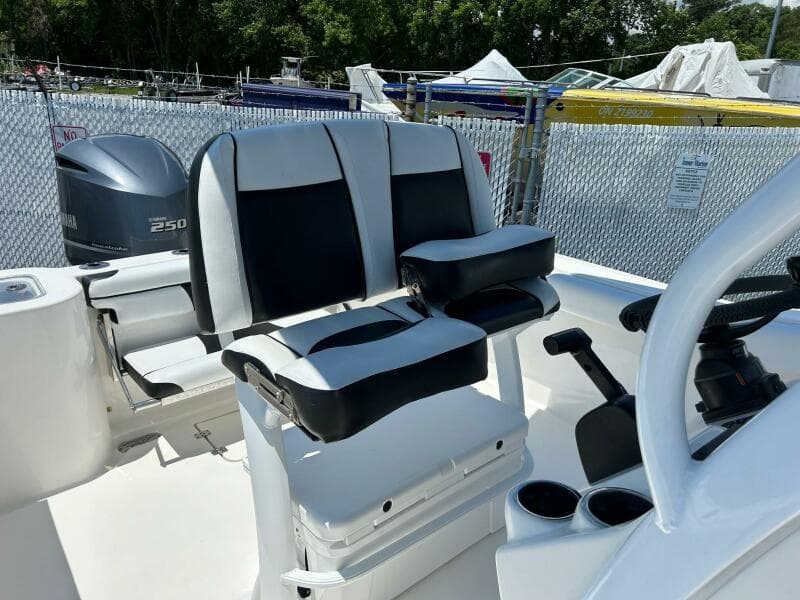 2019 Tidewater 232 Adventure