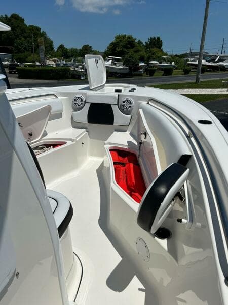 2019 Tidewater 232 Adventure