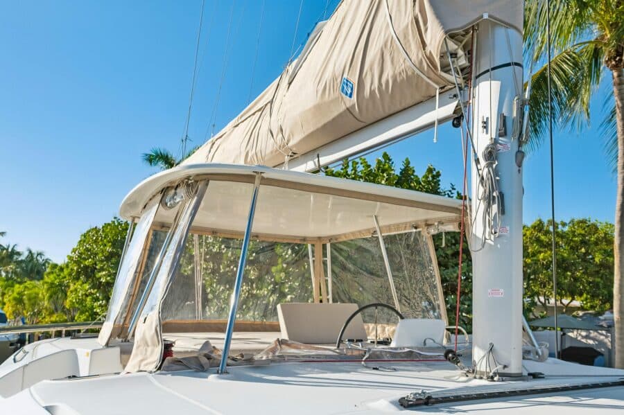 2022-lagoon-46-sail-9622944-20250220133940687-1_XLARGE.jpg