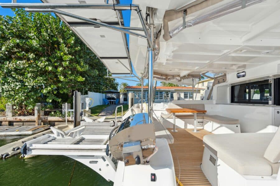 2022-lagoon-46-sail-9622944-20250220133357379-1_XLARGE.jpg