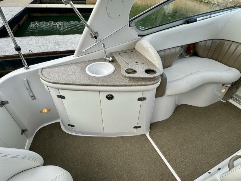 2004 Four Winns Vista 288