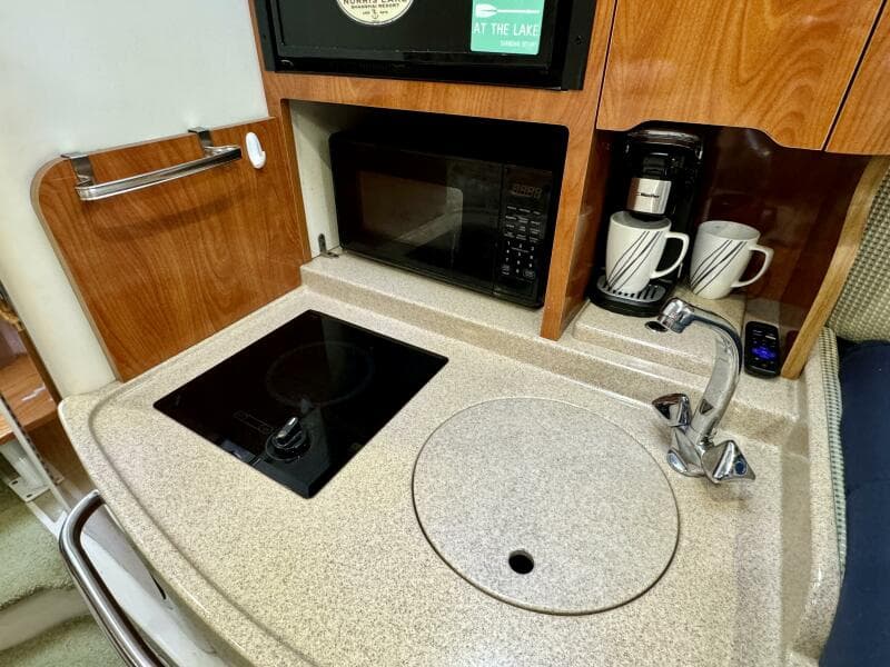 2004 Four Winns Vista 288