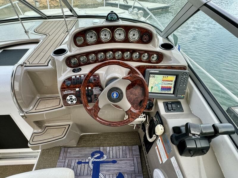 2004 Four Winns Vista 288