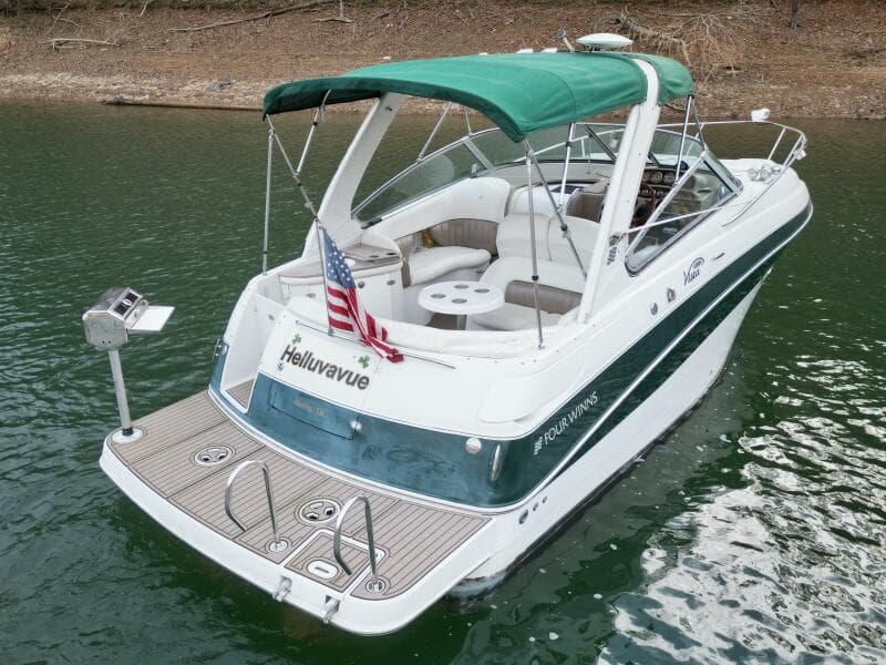 2004 Four Winns Vista 288