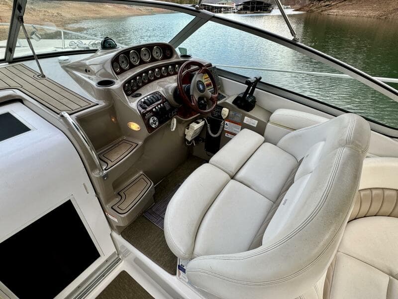 2004 Four Winns Vista 288