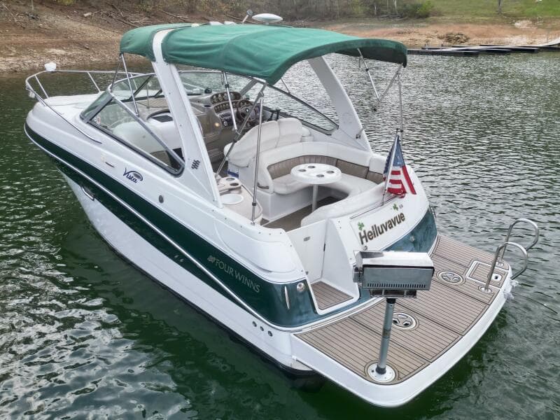 2004 Four Winns Vista 288