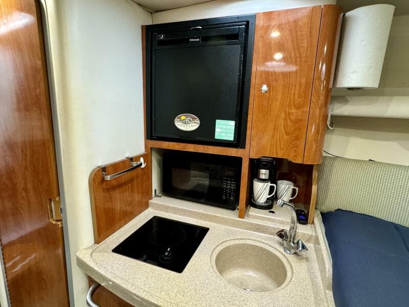 2004 Four Winns Vista 288