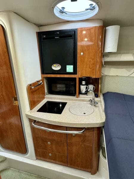 2004 Four Winns Vista 288