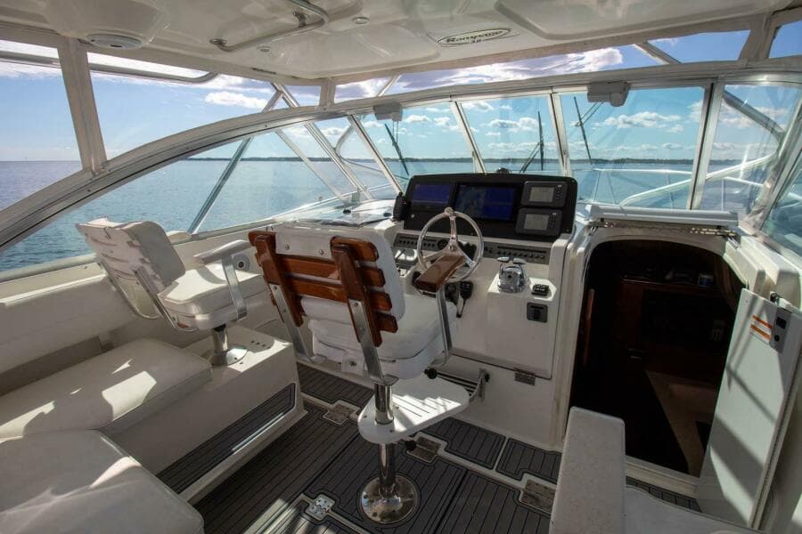 2006 Rampage 38 Express