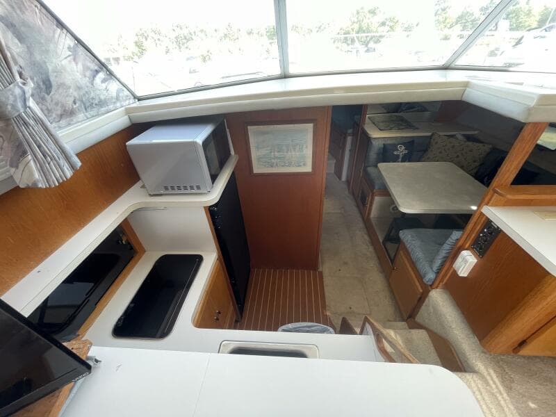 1989 Silverton 37 Convertible