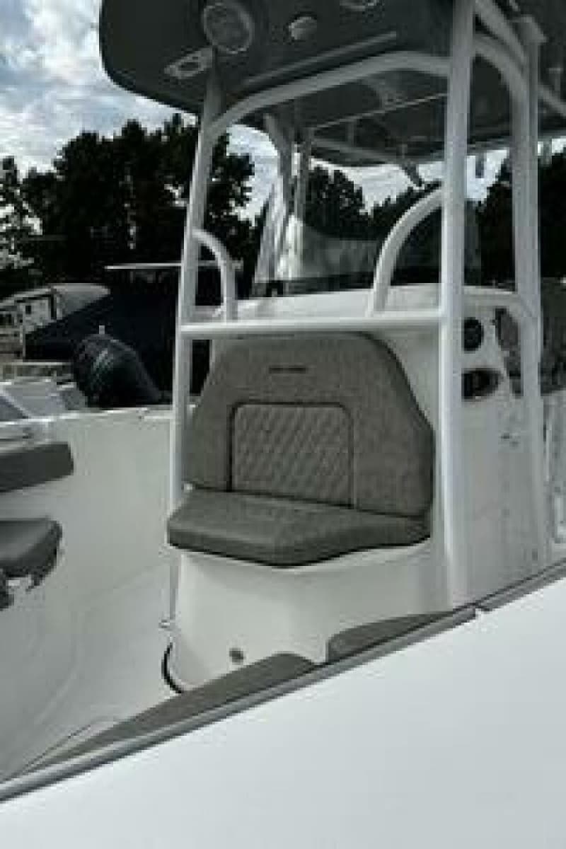 2022 Sea Pro 219 Center Console