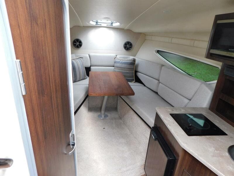 2018 Regal 26 Express