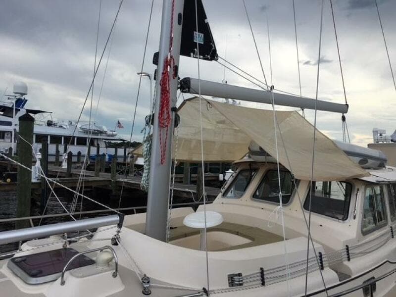 2008 Island Packet PY Trawler / Motorsailer