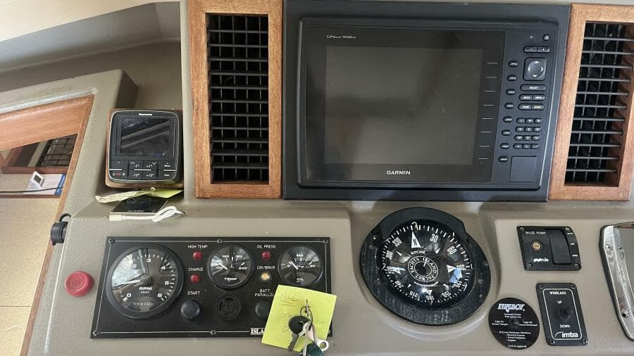 2008 Island Packet PY Trawler / Motorsailer