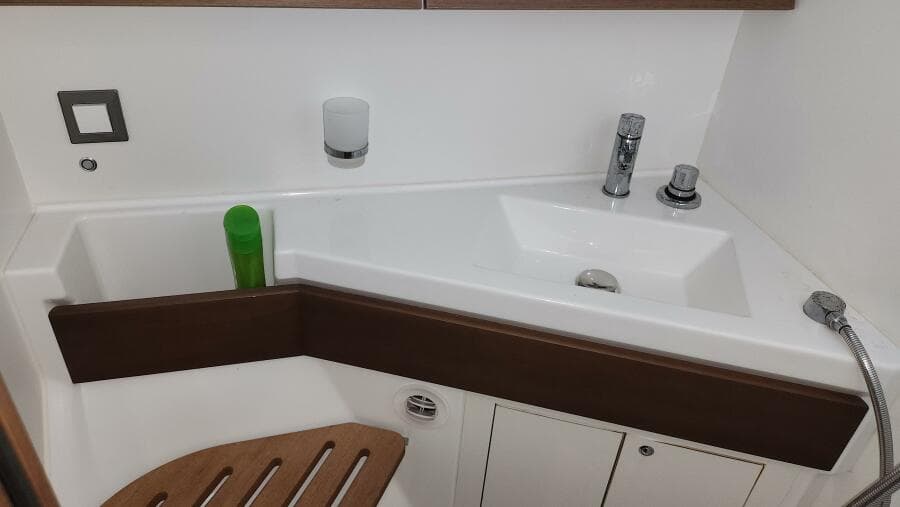 Beneteau Oceanis 46.1