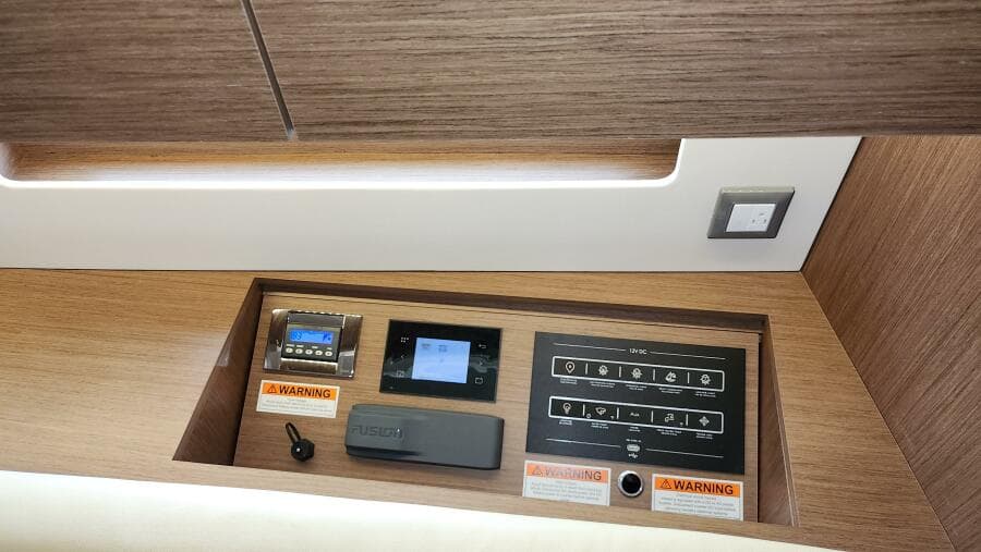 Beneteau Oceanis 46.1