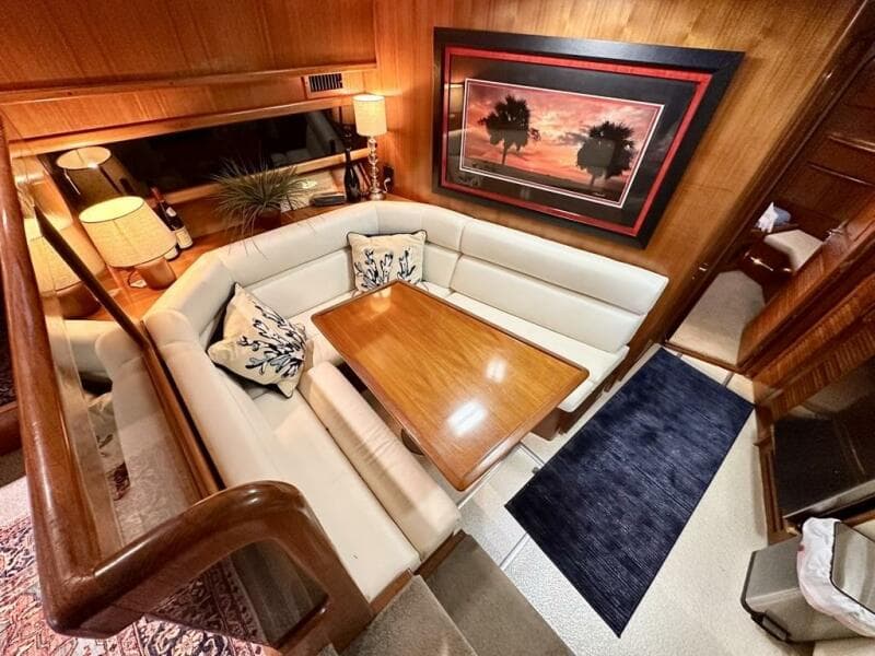 1989 Viking 44 Motor Yacht
