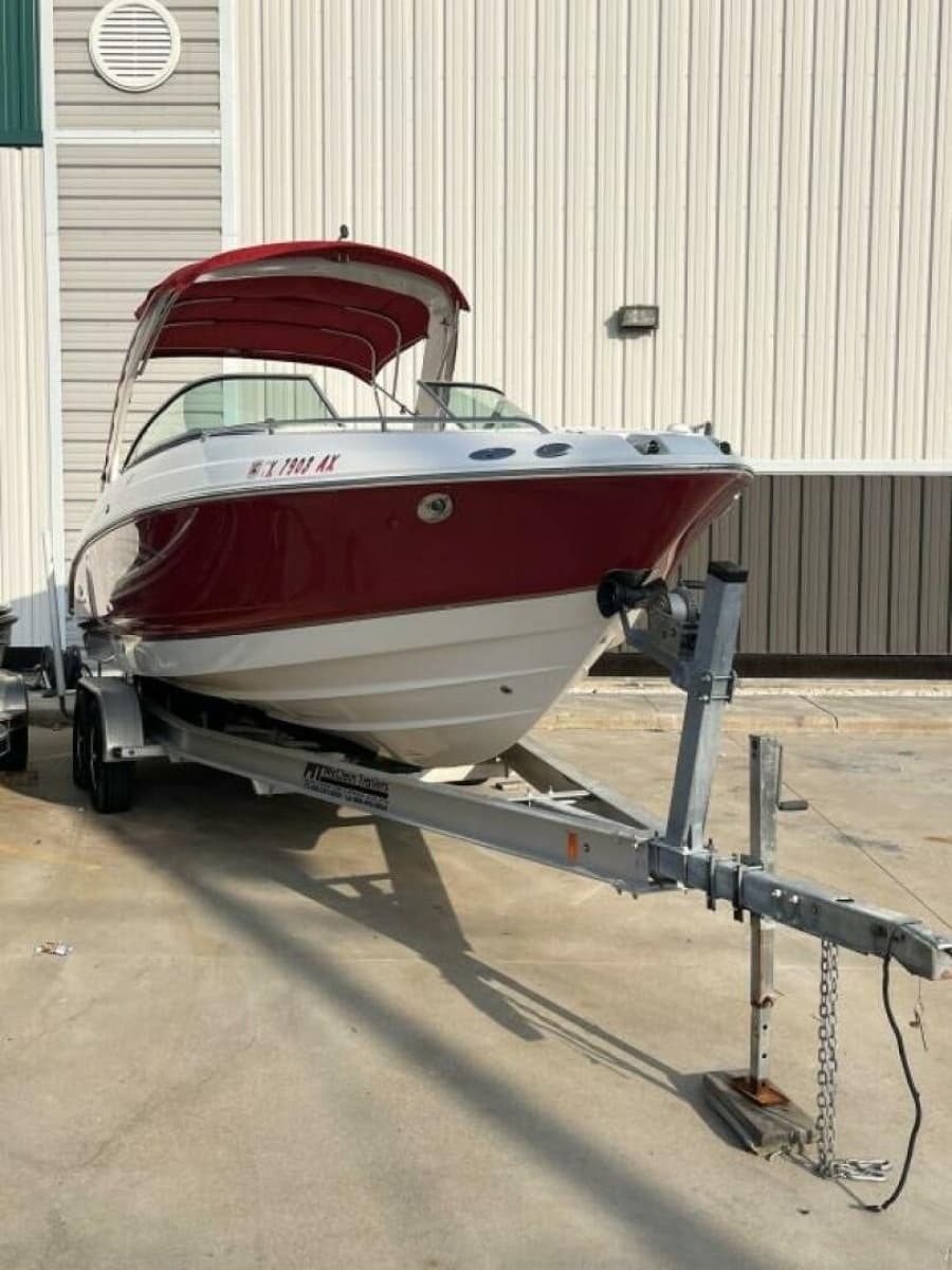 2006 Chaparral 256 SSi