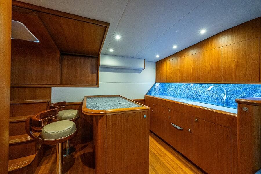 2017 F&S Cusotm Express Sportfish