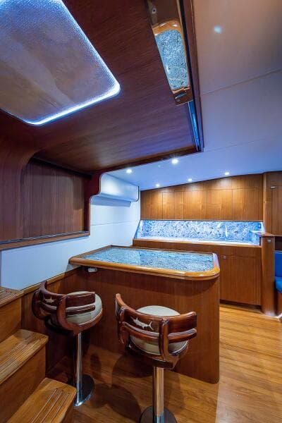 2017 F&S Cusotm Express Sportfish