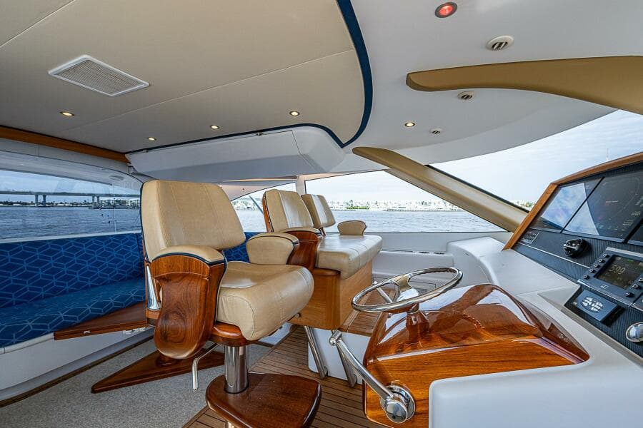 2017 F&S Cusotm Express Sportfish