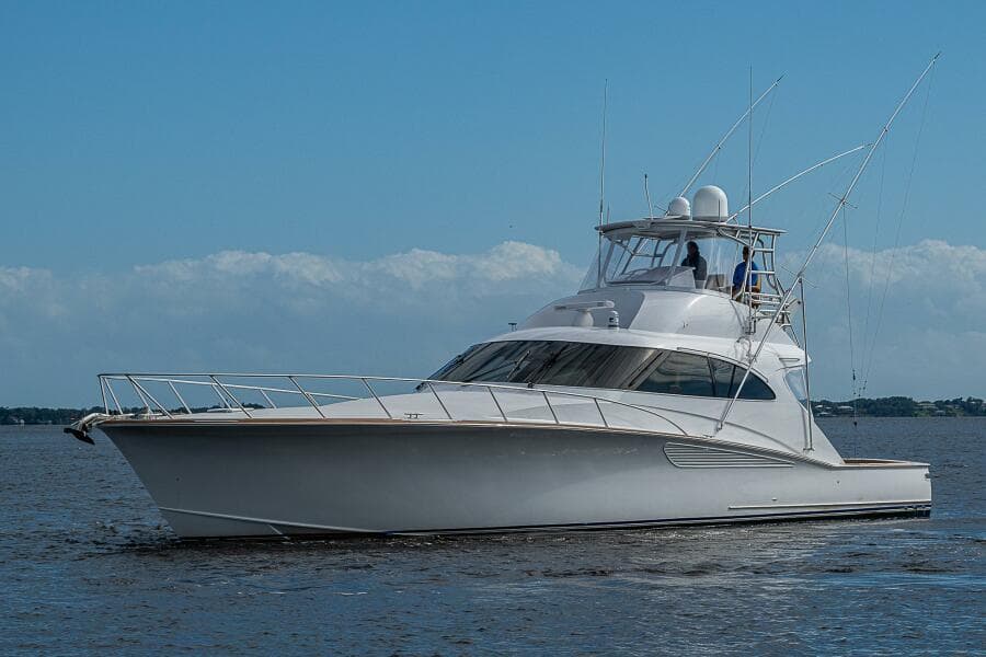 2017 F&S Cusotm Express Sportfish
