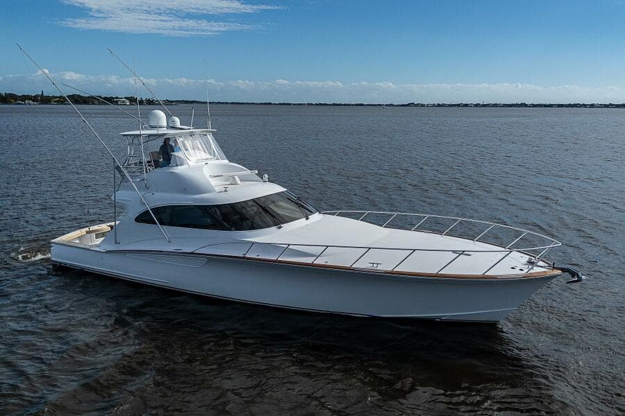 2017 F&S Cusotm Express Sportfish