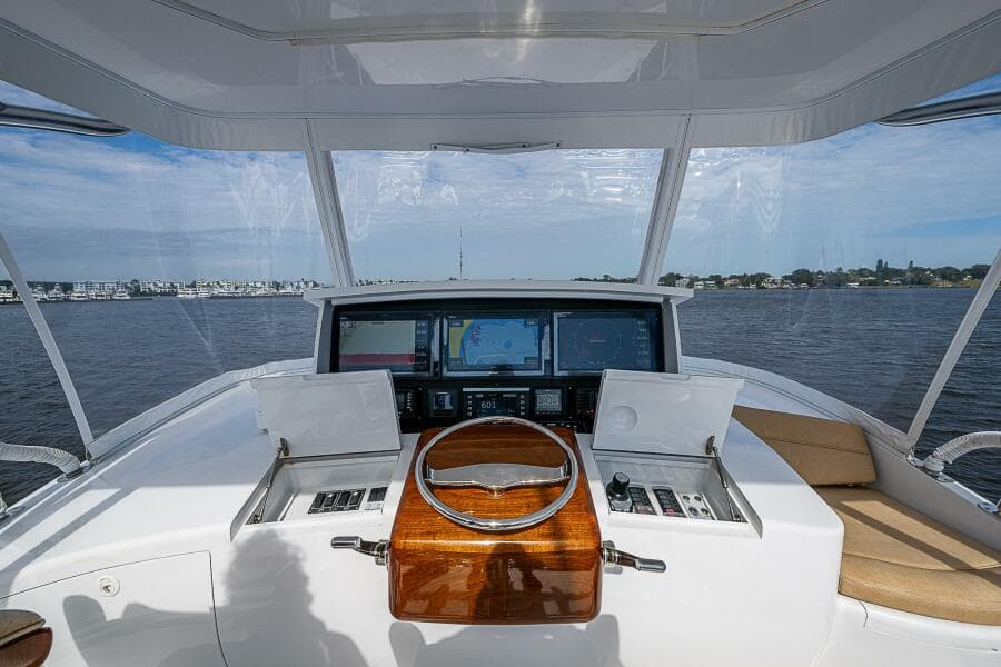 2017 F&S Cusotm Express Sportfish