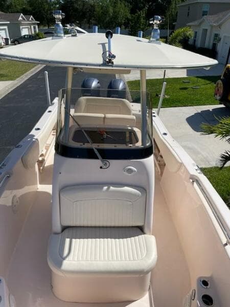 2014 Grady-White Fisherman 257 boat with T-top and seating.