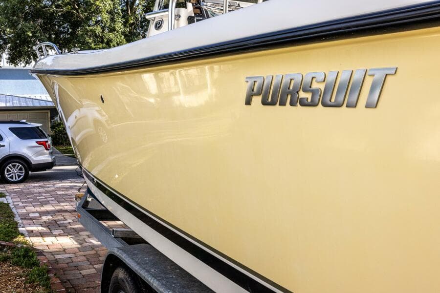 2007 Pursuit C280