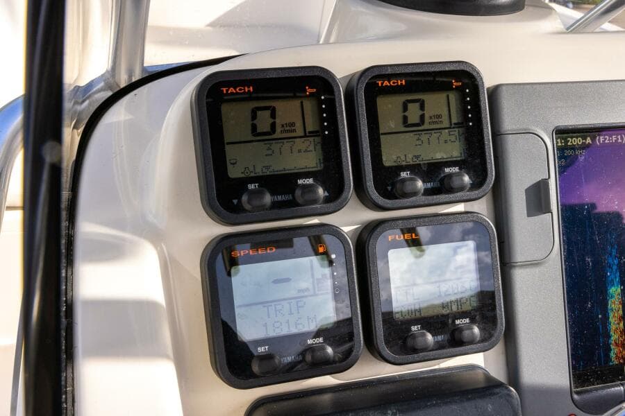 2007 Pursuit C280