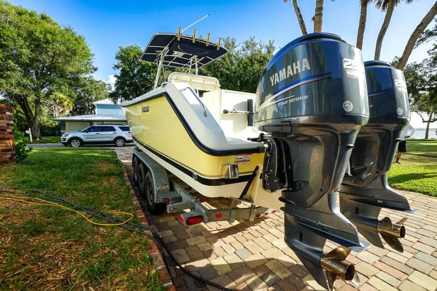 2007 Pursuit C280
