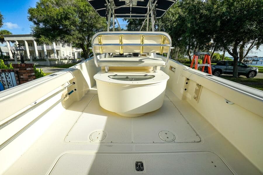 2007 Pursuit C280
