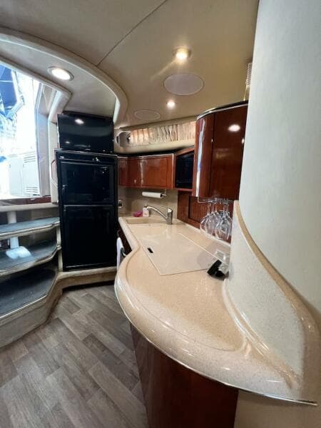 2004 Sea Ray 380 Sundancer