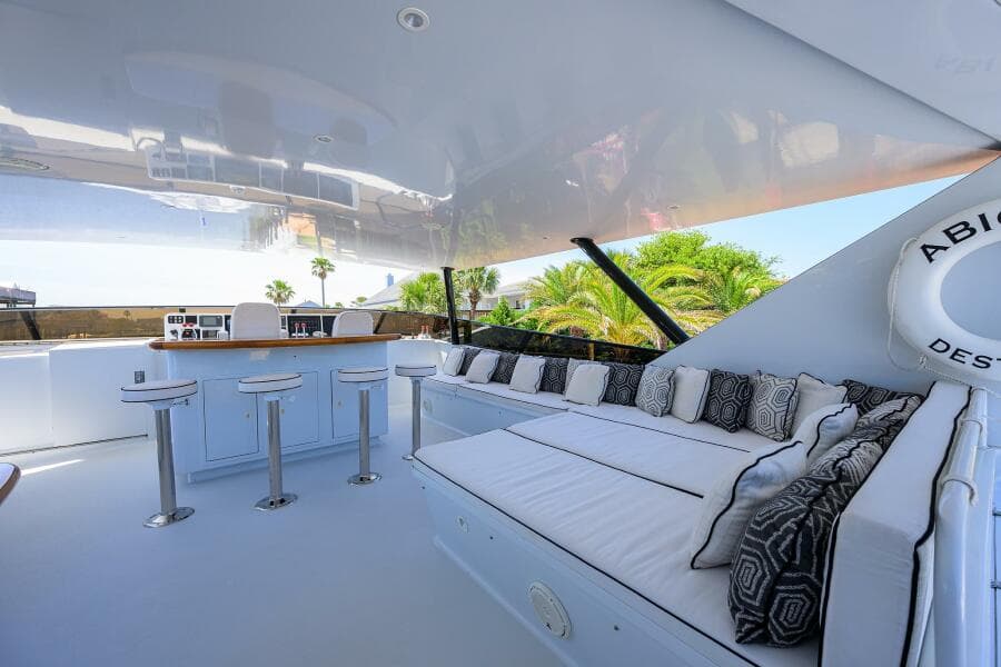 1997 Broward 108 Raised Pilothouse