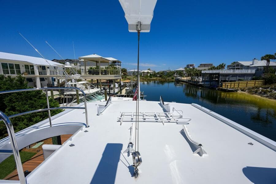 1997 Broward 108 Raised Pilothouse
