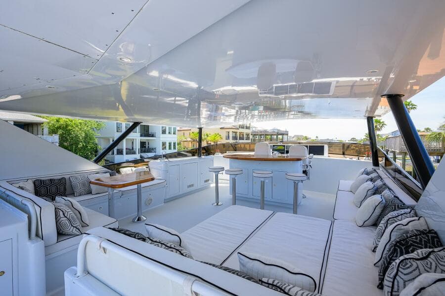 1997 Broward 108 Raised Pilothouse
