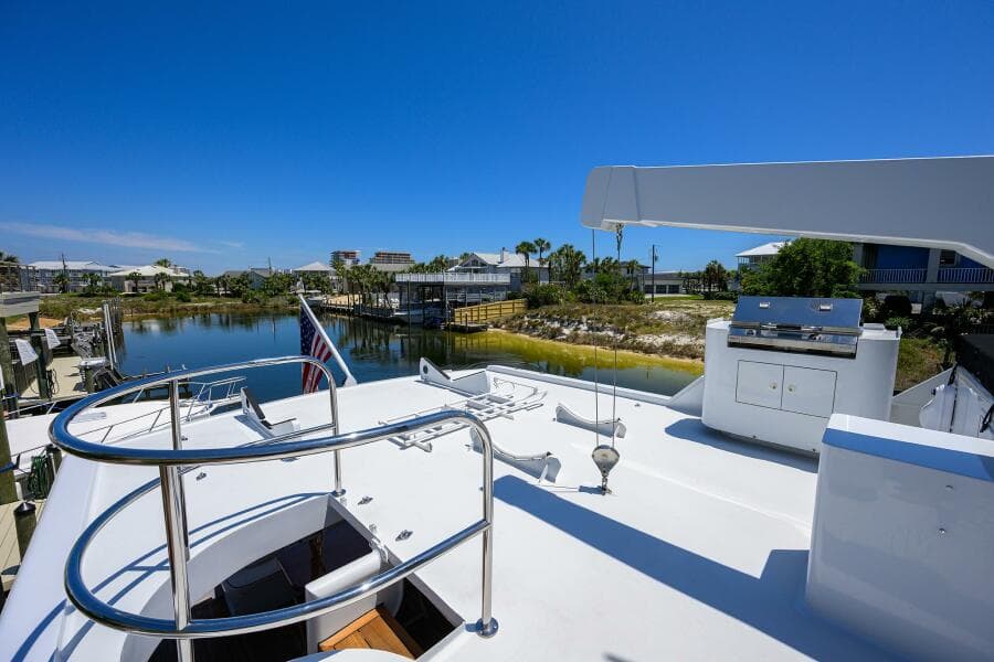 1997 Broward 108 Raised Pilothouse
