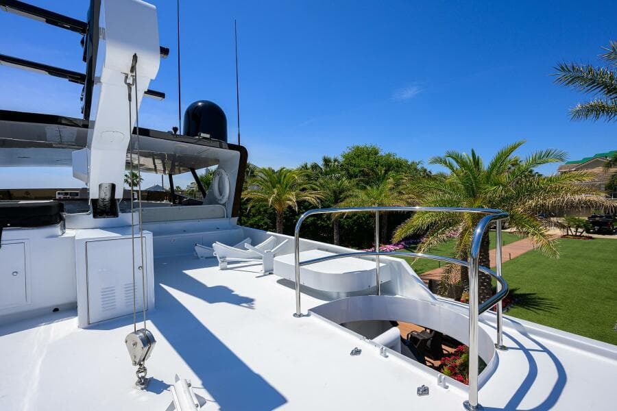 1997 Broward 108 Raised Pilothouse