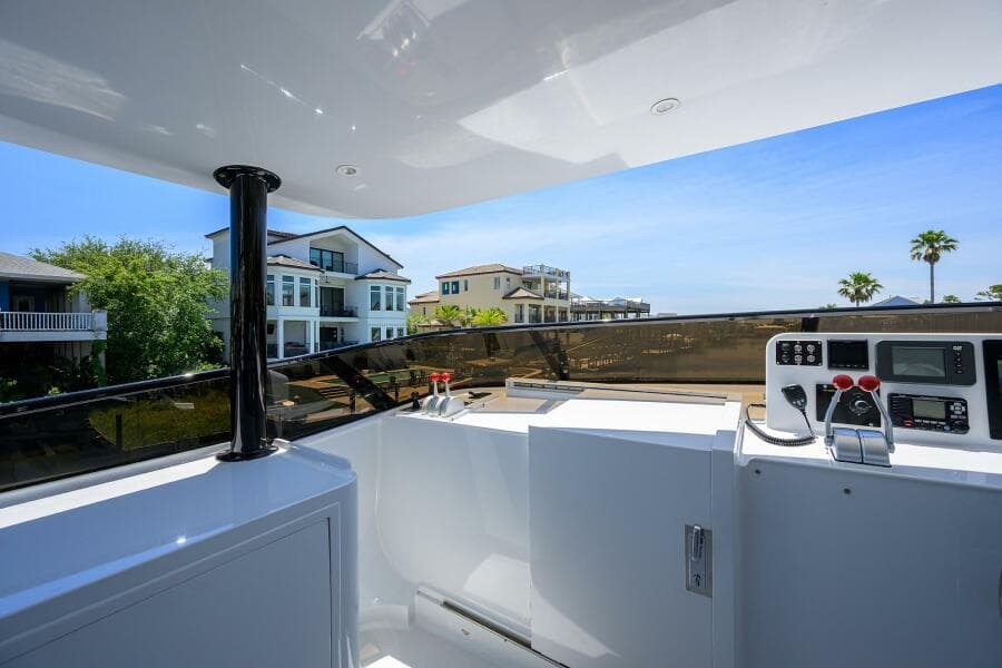 1997 Broward 108 Raised Pilothouse