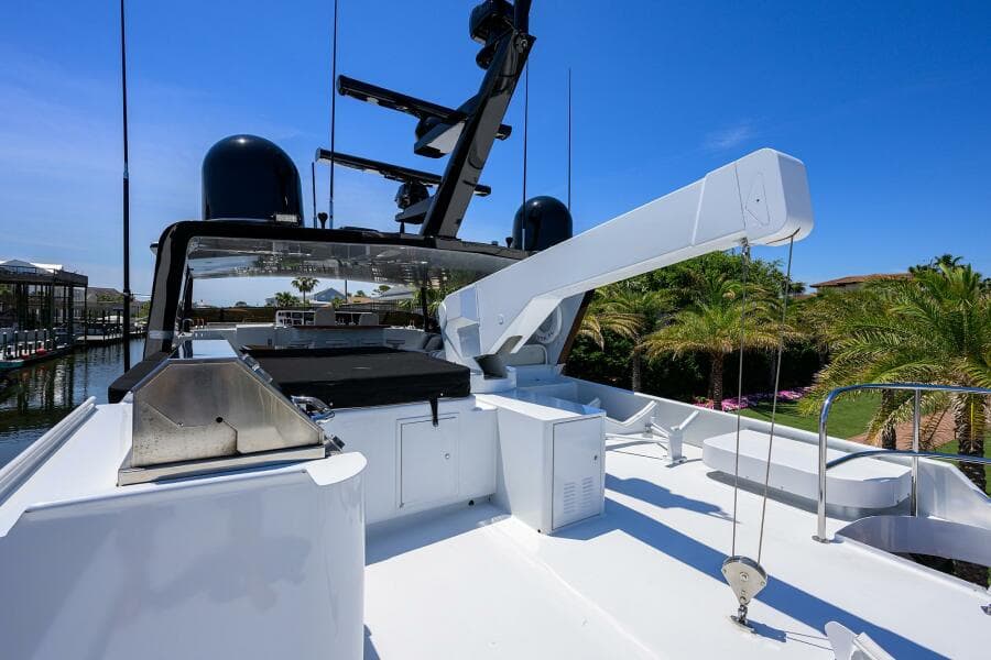 1997 Broward 108 Raised Pilothouse