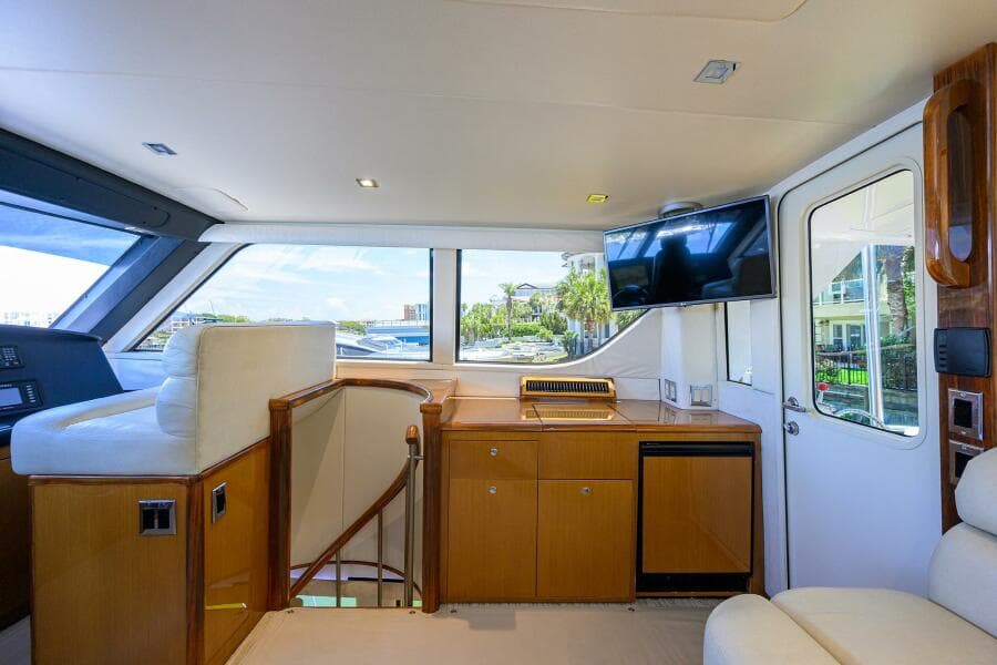 2004 Viking 65 Enclosed Bridge w/Tower