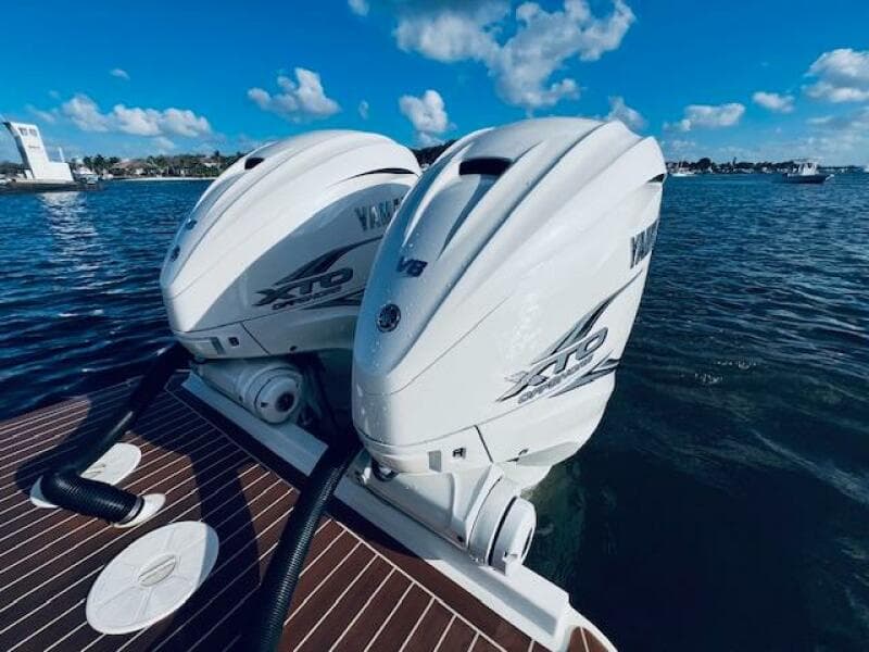 2021 Regulator 34