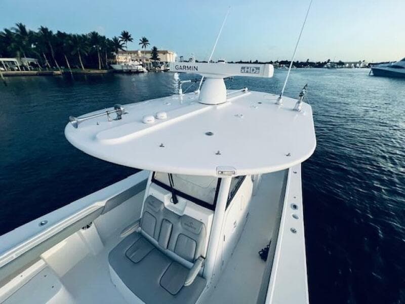 2021 Regulator 34