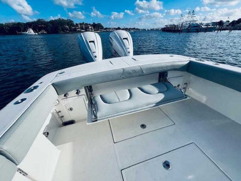 2021 Regulator 34