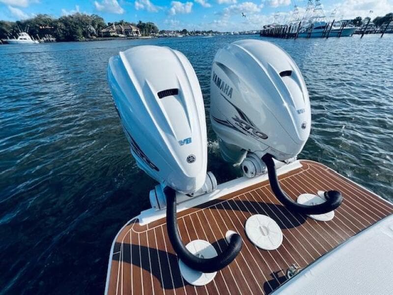 2021 Regulator 34