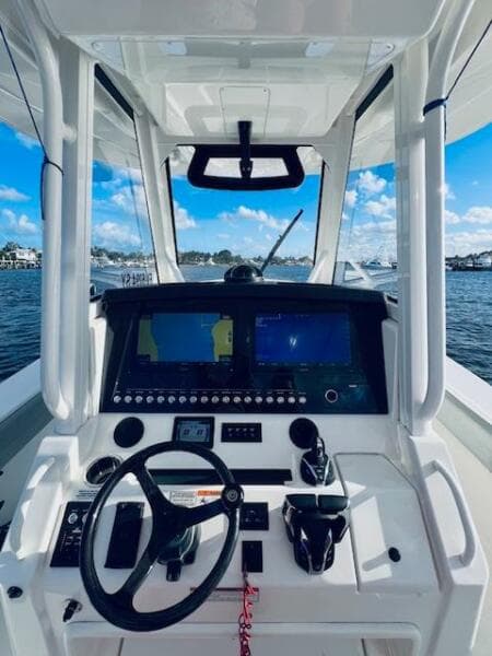 2021 Regulator 34