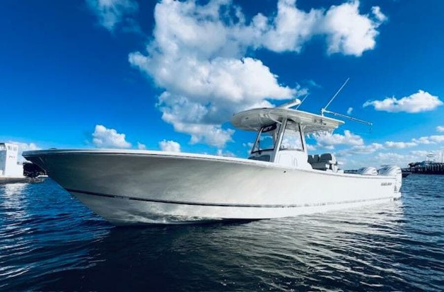 2021 Regulator 34